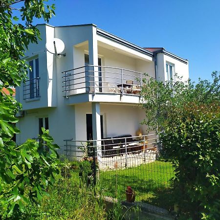 Dadić Apartments Bibinje Bagian luar foto