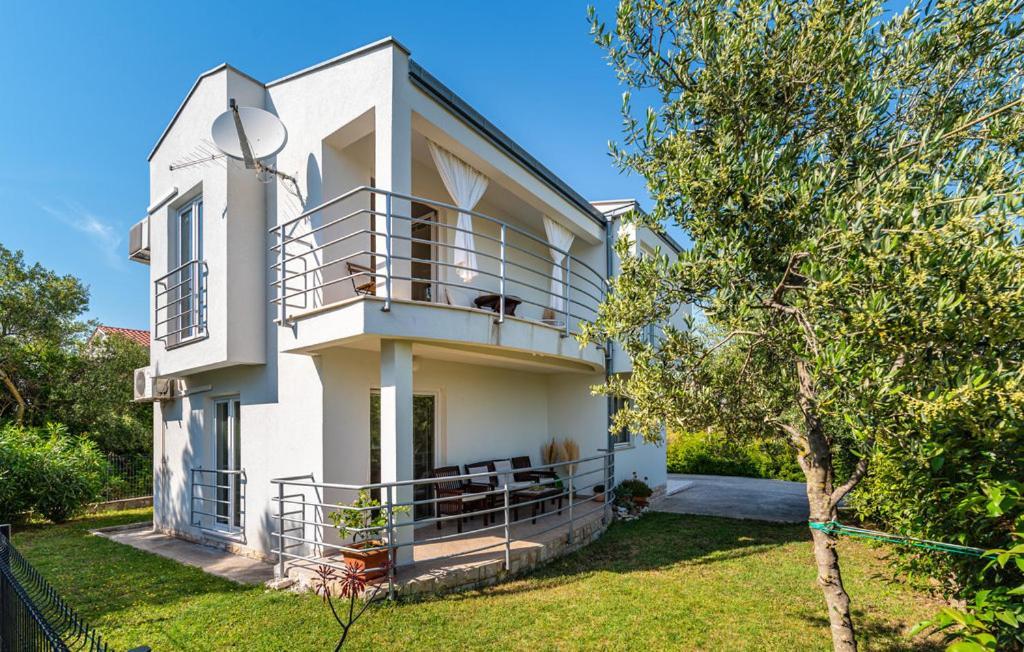 Dadić Apartments Bibinje Bagian luar foto