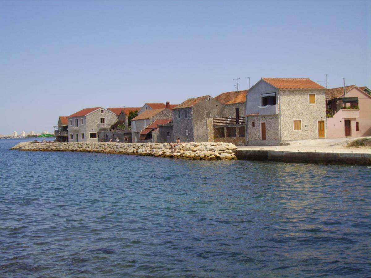 Dadić Apartments Bibinje Bagian luar foto
