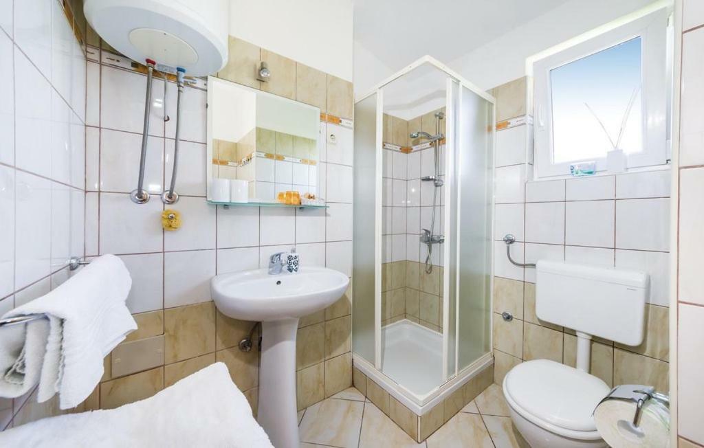 Dadić Apartments Bibinje Bagian luar foto